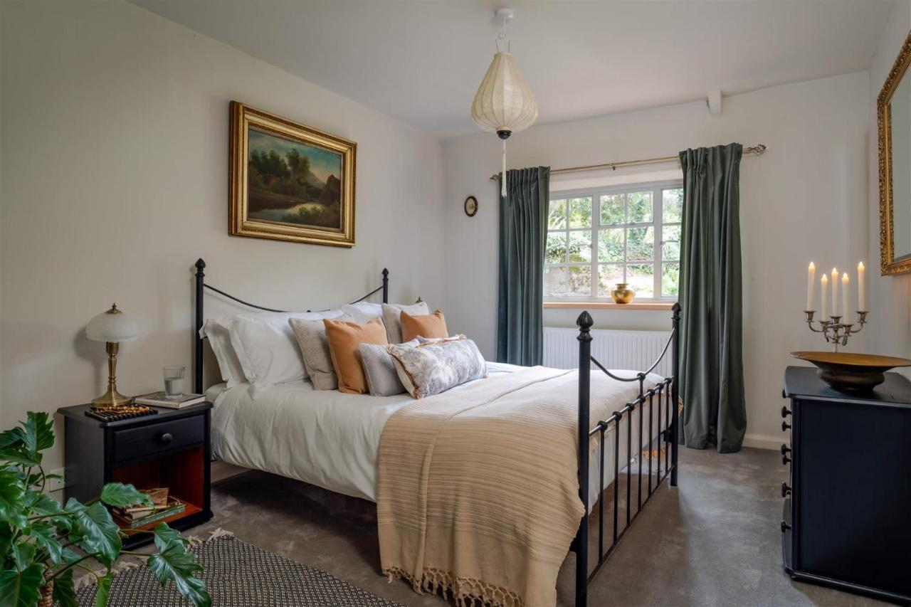 Appartement The Stables - Charming 15Th-Century Rural Bolthole à Newton Abbot Extérieur photo