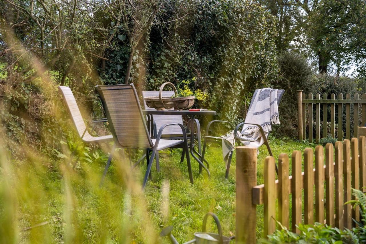 Appartement The Stables - Charming 15Th-Century Rural Bolthole à Newton Abbot Extérieur photo
