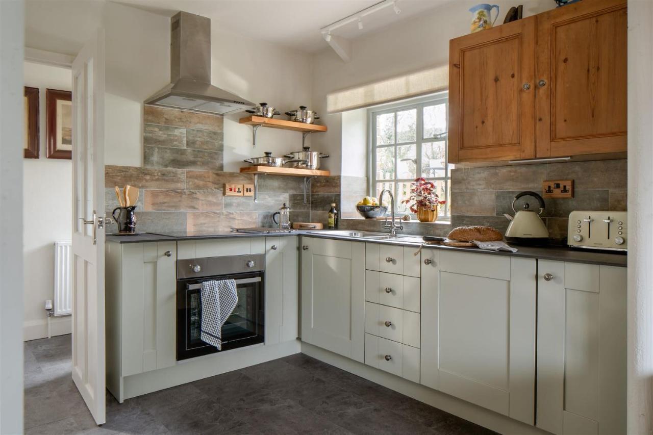 Appartement The Stables - Charming 15Th-Century Rural Bolthole à Newton Abbot Extérieur photo